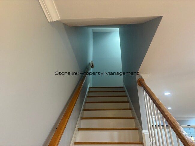 Building Photo - 110 Hudson St