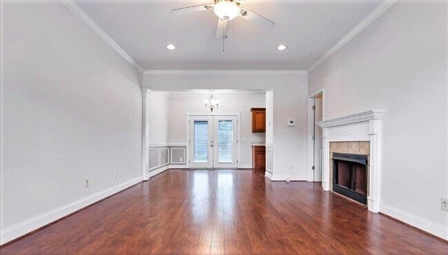 Building Photo - 124 Caswell Ct