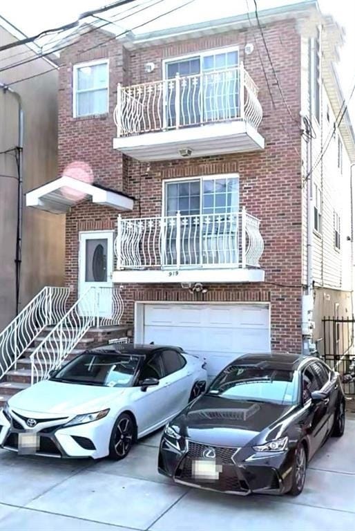 Building Photo - 919 Paterson Plank Rd
