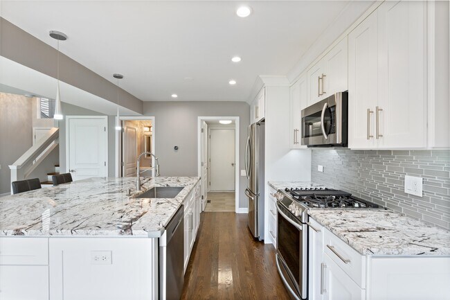 Foto del edificio - 1252 Summersweet Ln