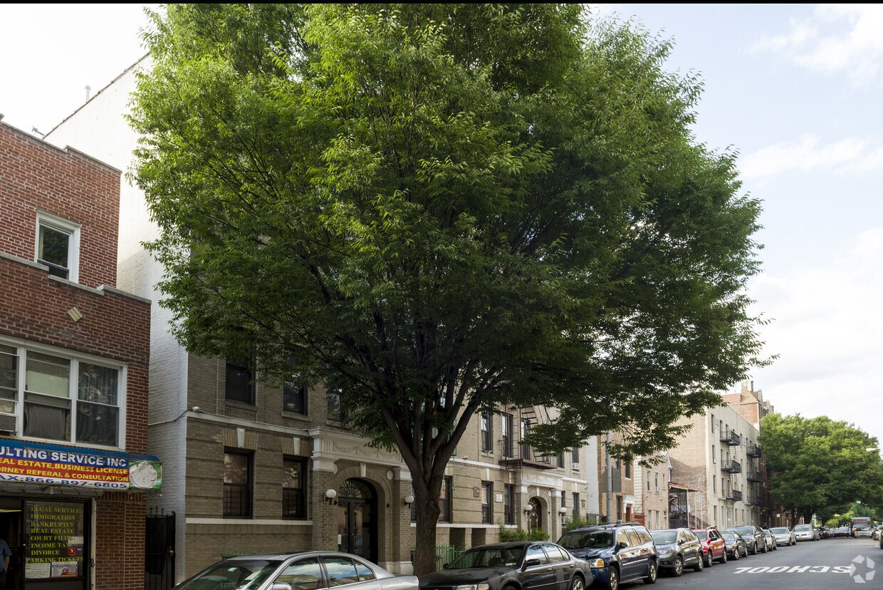 Primary Photo - 35-48 34th St