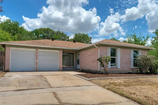Foto del edificio - 5301 Gladstone Dr