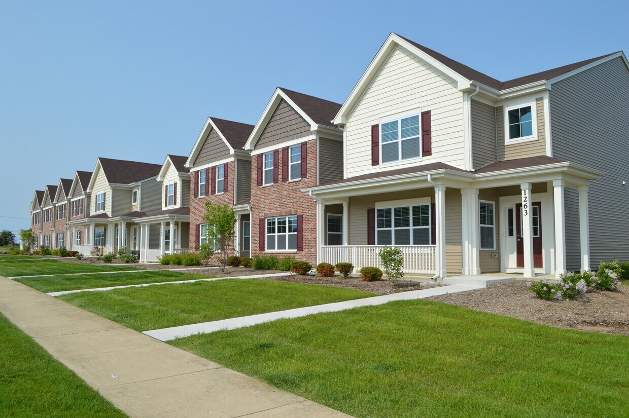 Primary Photo - 1271 Comiskey Ave