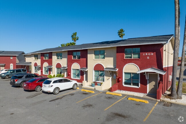 North Building - Sunshine Village Apartments