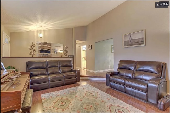 Building Photo - 7639 SW Aldrich Ct