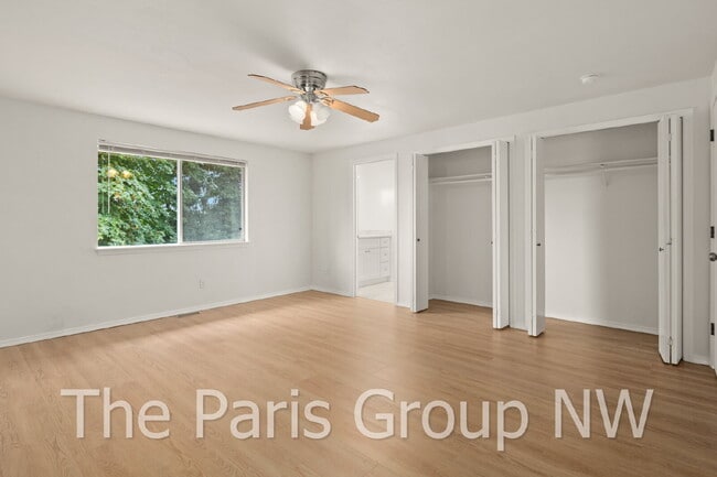 Building Photo - Renton Highlands 3br/2ba * Stunning Refresh & Upgrades * Walkable