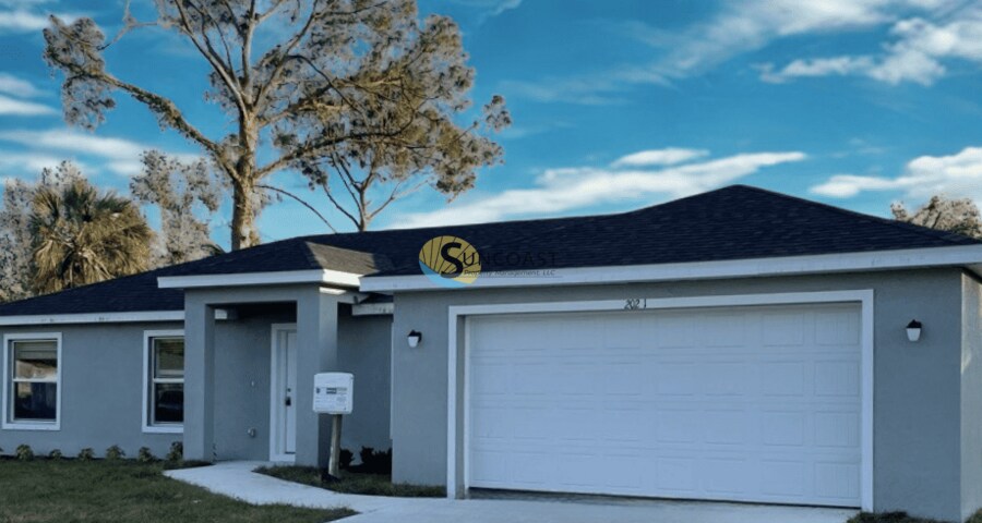 Foto principal - 20241 Peachland Blvd