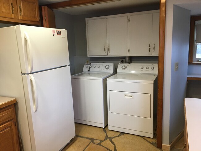 Kitchen/laundry - 1159 5th Ave SW
