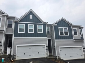 128 River Rdg Dr