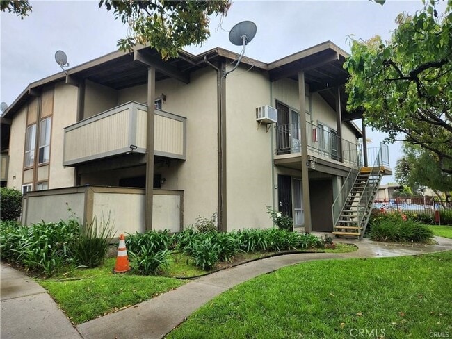 Building Photo - 23314 Sesame St