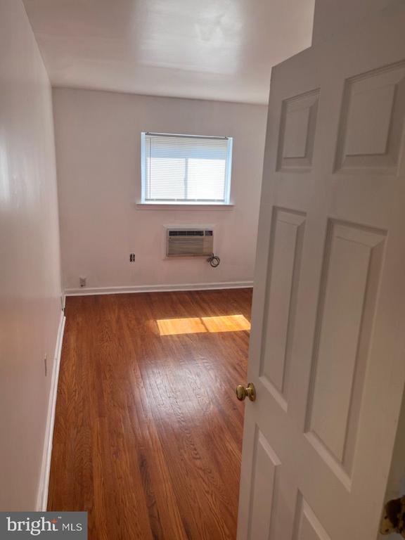 Foto del edificio - 7524 Brentwood Rd