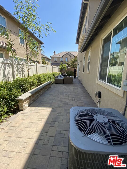 Foto del edificio - 8005 Chalet Ln