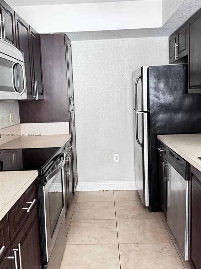 Foto del edificio - 10441 SW 155th Ct