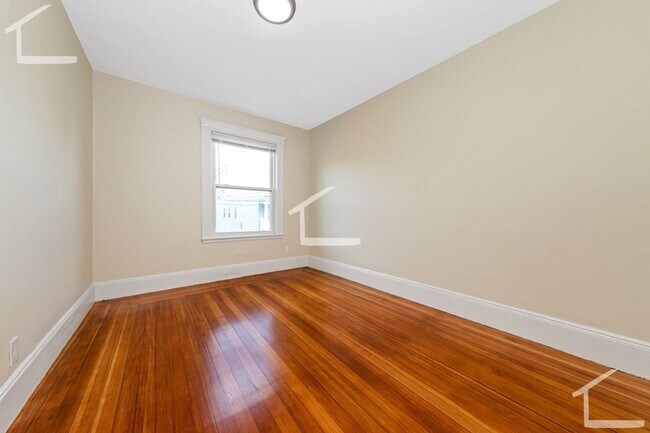 Foto del edificio - 44 Brackett St