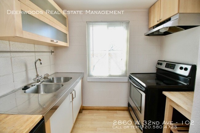 Building Photo - 2860 W 32nd Ave