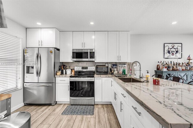 Foto del edificio - 12950 SW 66th Terrace