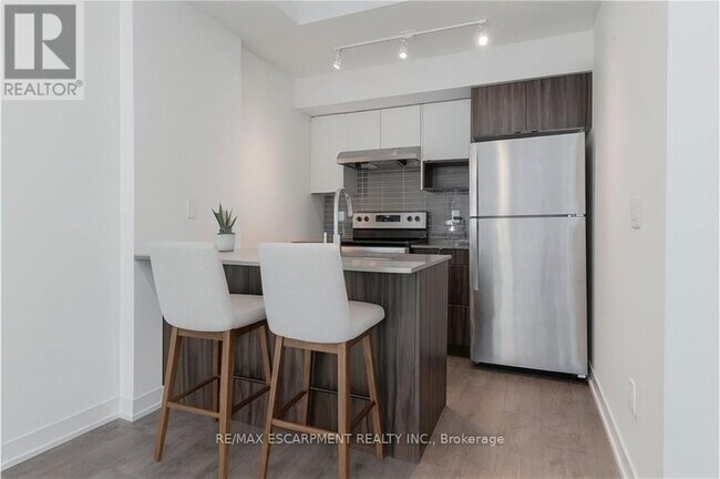 Photo du bâtiment - 1135 Cooke Blvd.