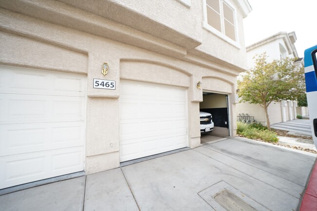 Building Photo - 5465 E Jackpot Winner Ln