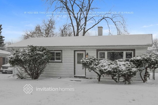 Building Photo - 368 N Biermann Ave