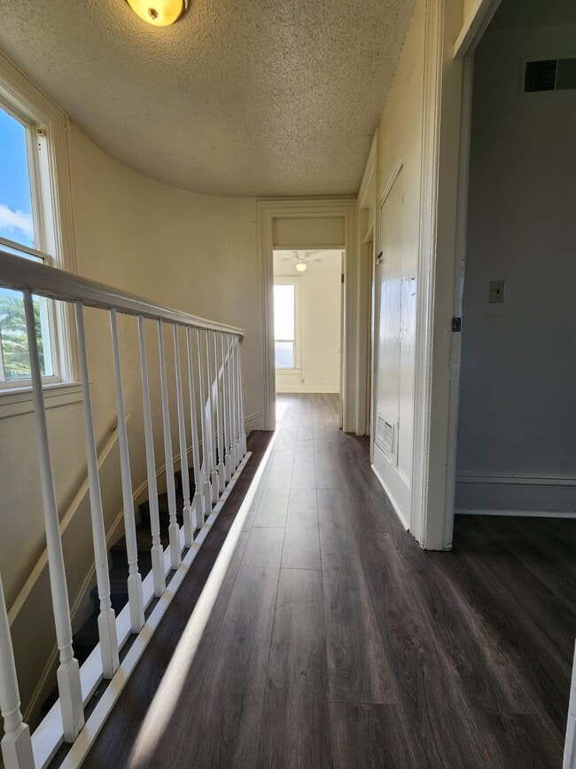 Upstairs landing - 544 Grant St