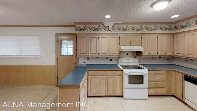Building Photo - 3 br, 2 bath House - 2601 CUMBERLAND DR
