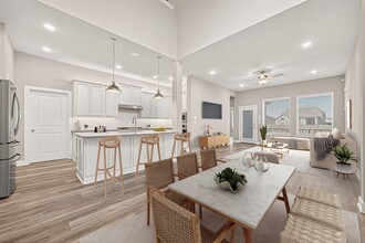 Building Photo - 23754 Pullin Market Dr