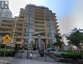 Building Photo - 85-785 E Liberty St
