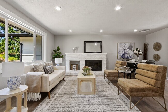 Foto del edificio - 2125 N Highland St