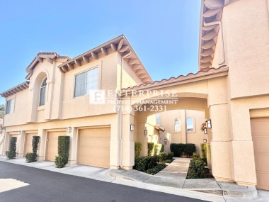 Foto del edificio - Move-In Ready Gem: Fully Updated 2-Bedroom Home in Aliso Viejo