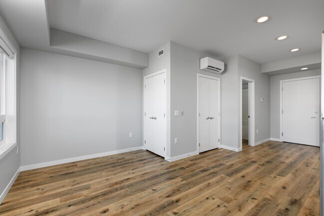 Building Photo - Lavida - Building B