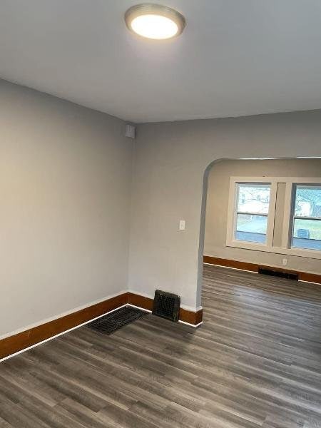 Building Photo - 1030 Stadelman Ave