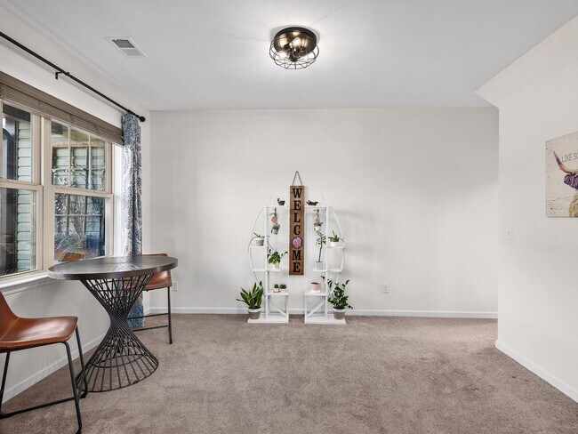 Foto del edificio - Beautiful Home with Room to Spare in Arden!