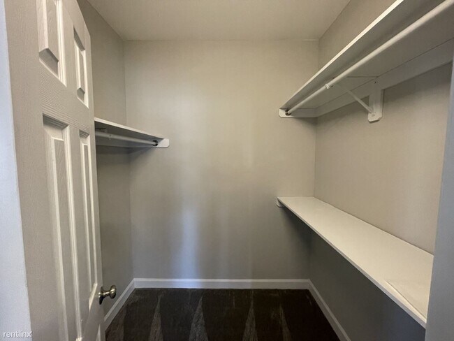 Building Photo - 3 br, 2 bath House - 521 Southmont St