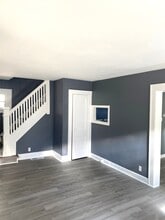 Building Photo - 411 Newman St