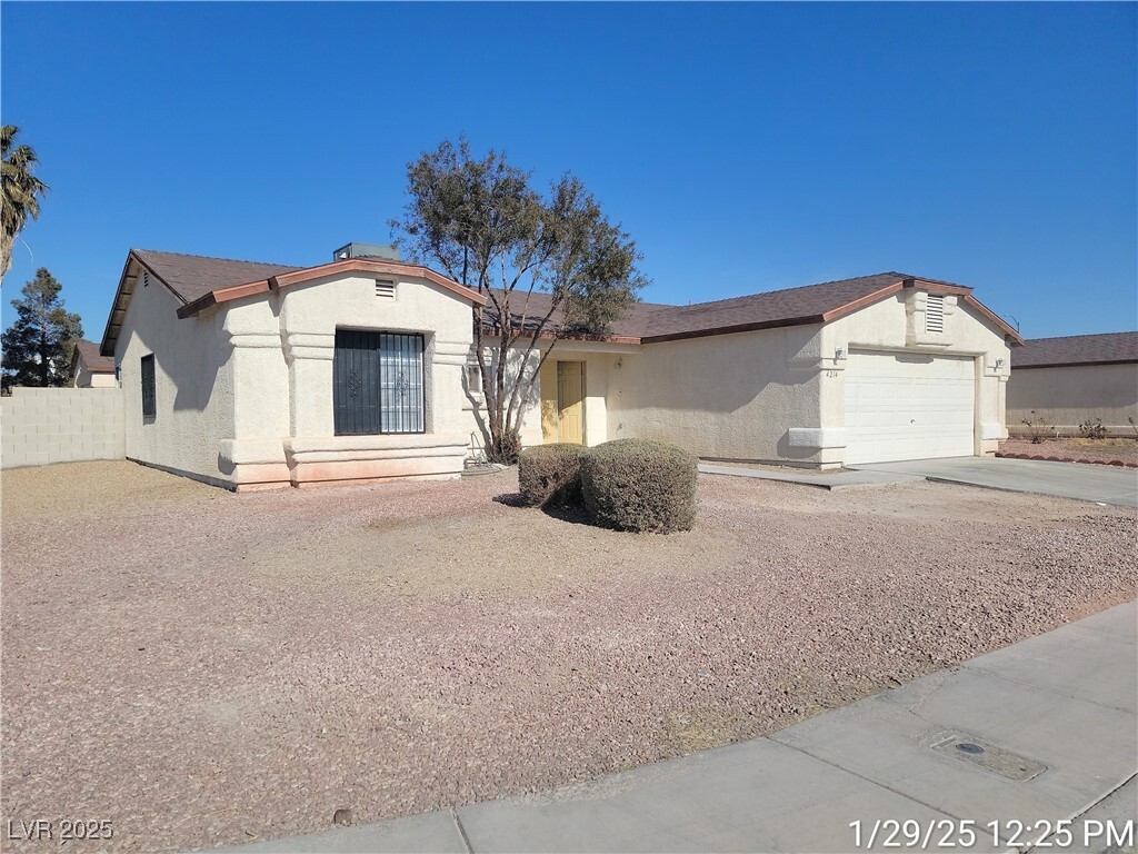 Foto principal - 4214 Riverstone Ave