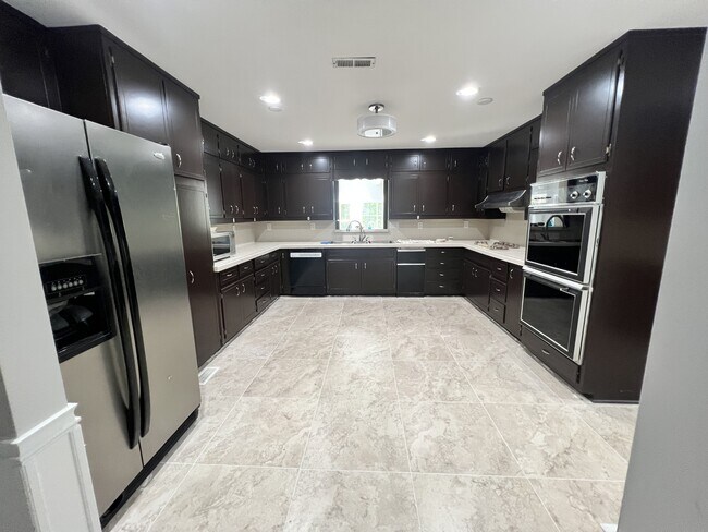 Foto del edificio - 4867 Dean Ln SW