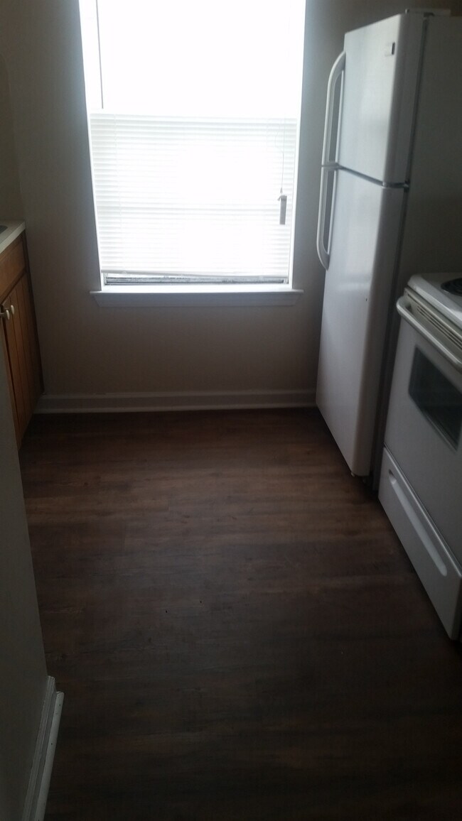 Foto del edificio - 112 Oak Ridge Ave