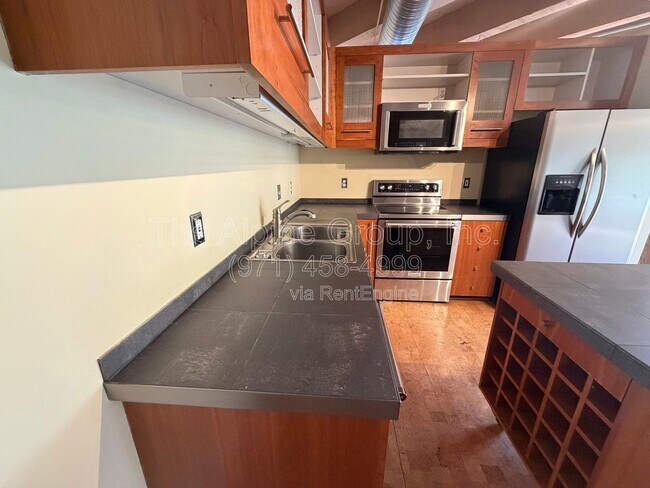 Foto del edificio - 1420 NW Lovejoy St