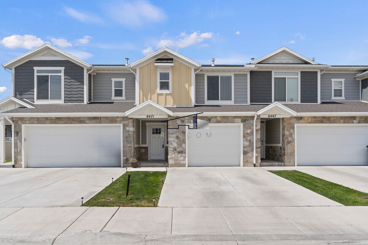 Foto principal - 6471 S Aspen Ln