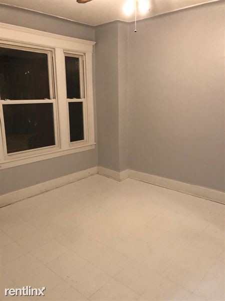 Building Photo - 2 br, 1 bath House - 22 Stegman St Apt 2