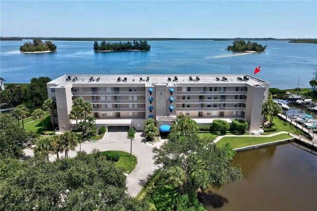 Foto del edificio - 6061 N River Run Dr