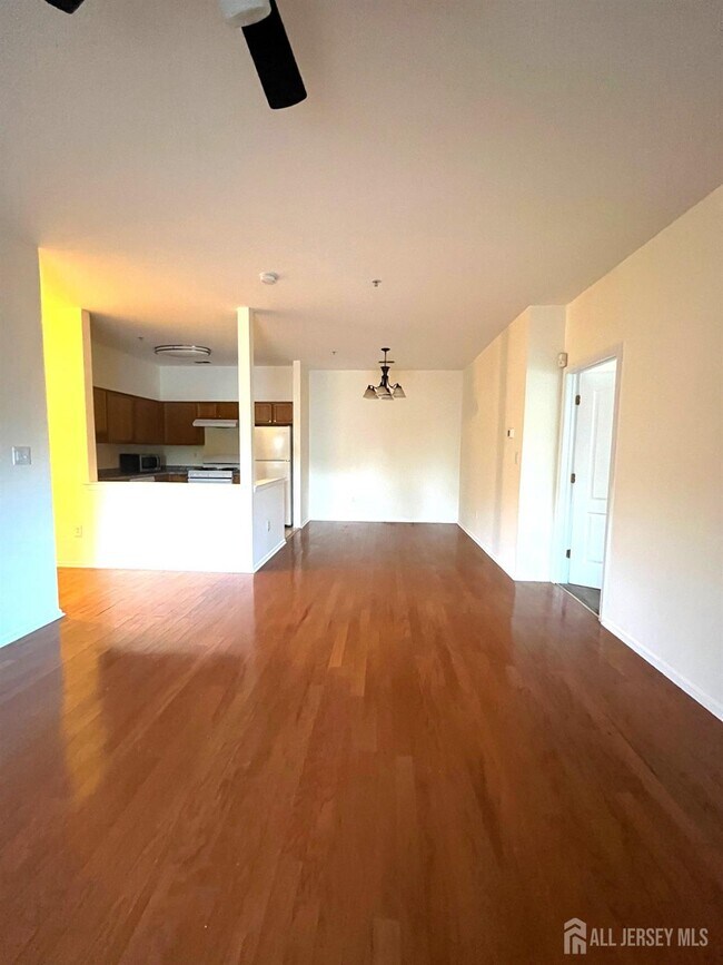 Building Photo - 1122 Staats Ct