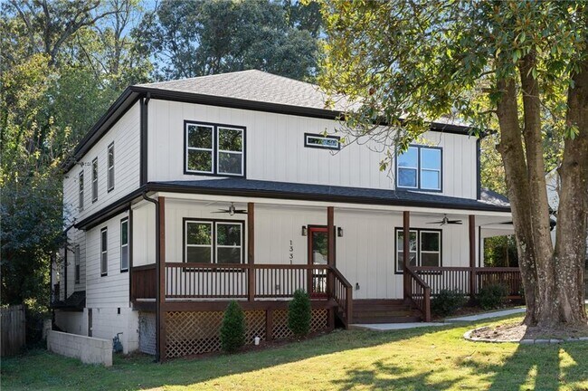 Foto del edificio - 1331 Diamond Ave SE