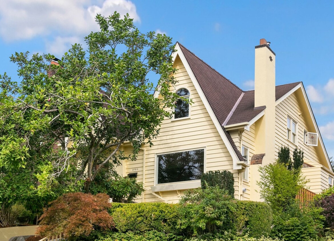 Primary Photo - 3bd/2ba Seattle Home