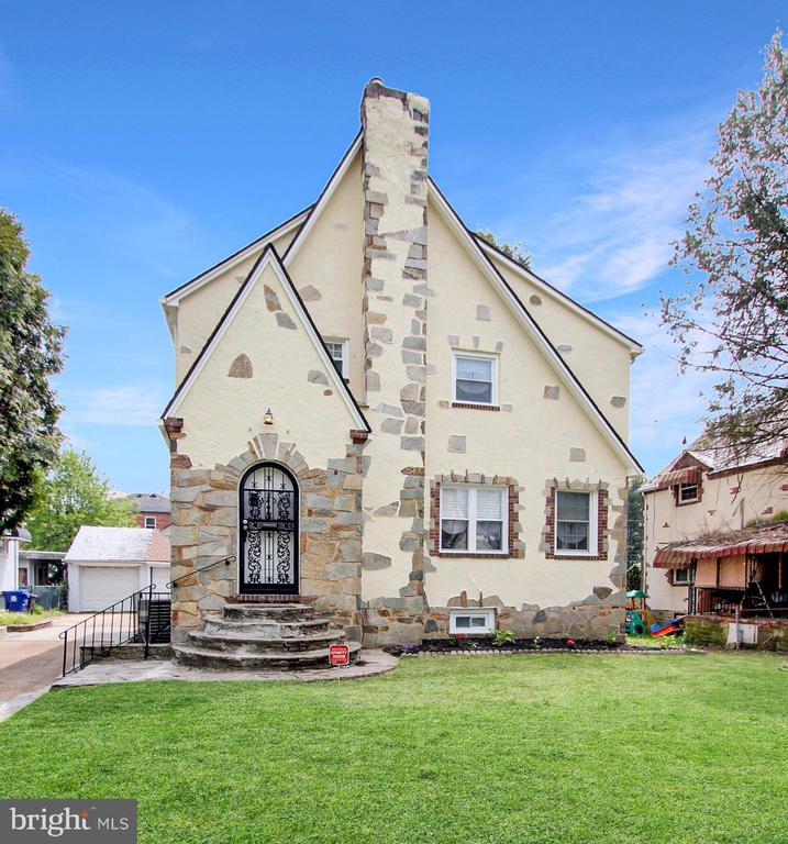 Foto principal - 3405 Dennlyn Rd