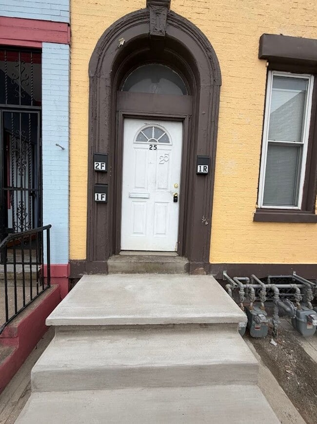 Photo - 25 S 9th St Apartment
