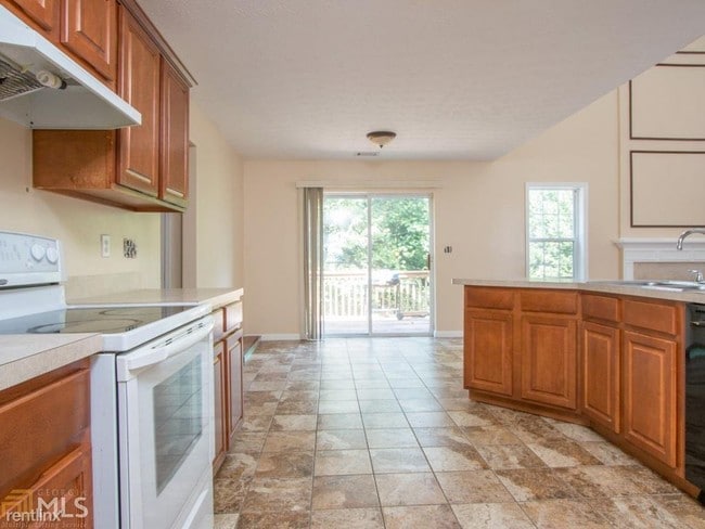 Building Photo - 405 Bramante Cir SW