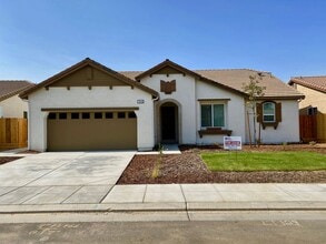 Building Photo - 1046 La Canada Ave