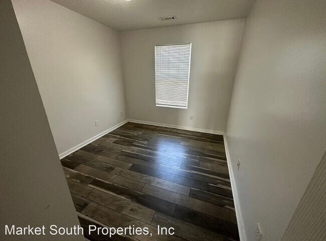 Building Photo - 3 br, 2.5 bath House - 8300 OAKLEY CIRCLE #2