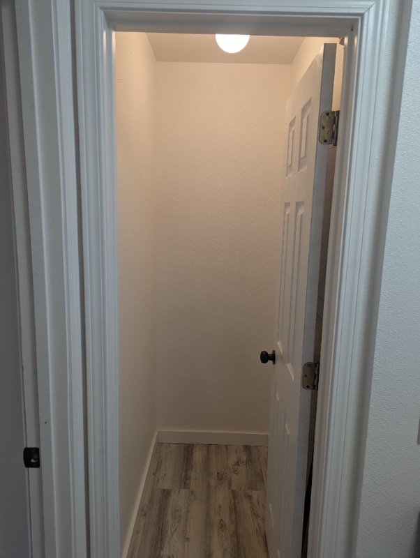 Foto del edificio - 700 S Weed Blvd